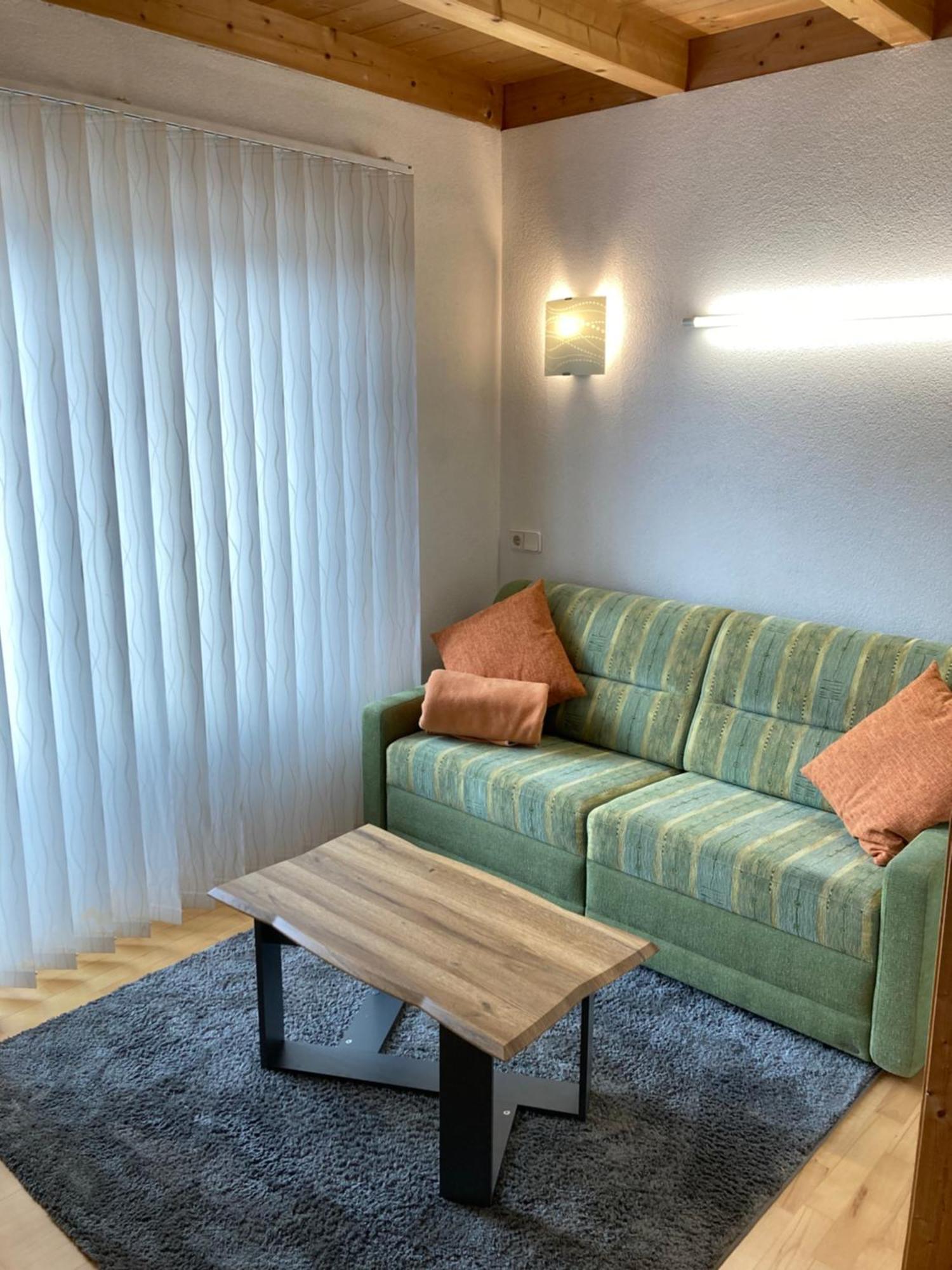 Ferienwohnung Waldheim 格赖芬堡 外观 照片